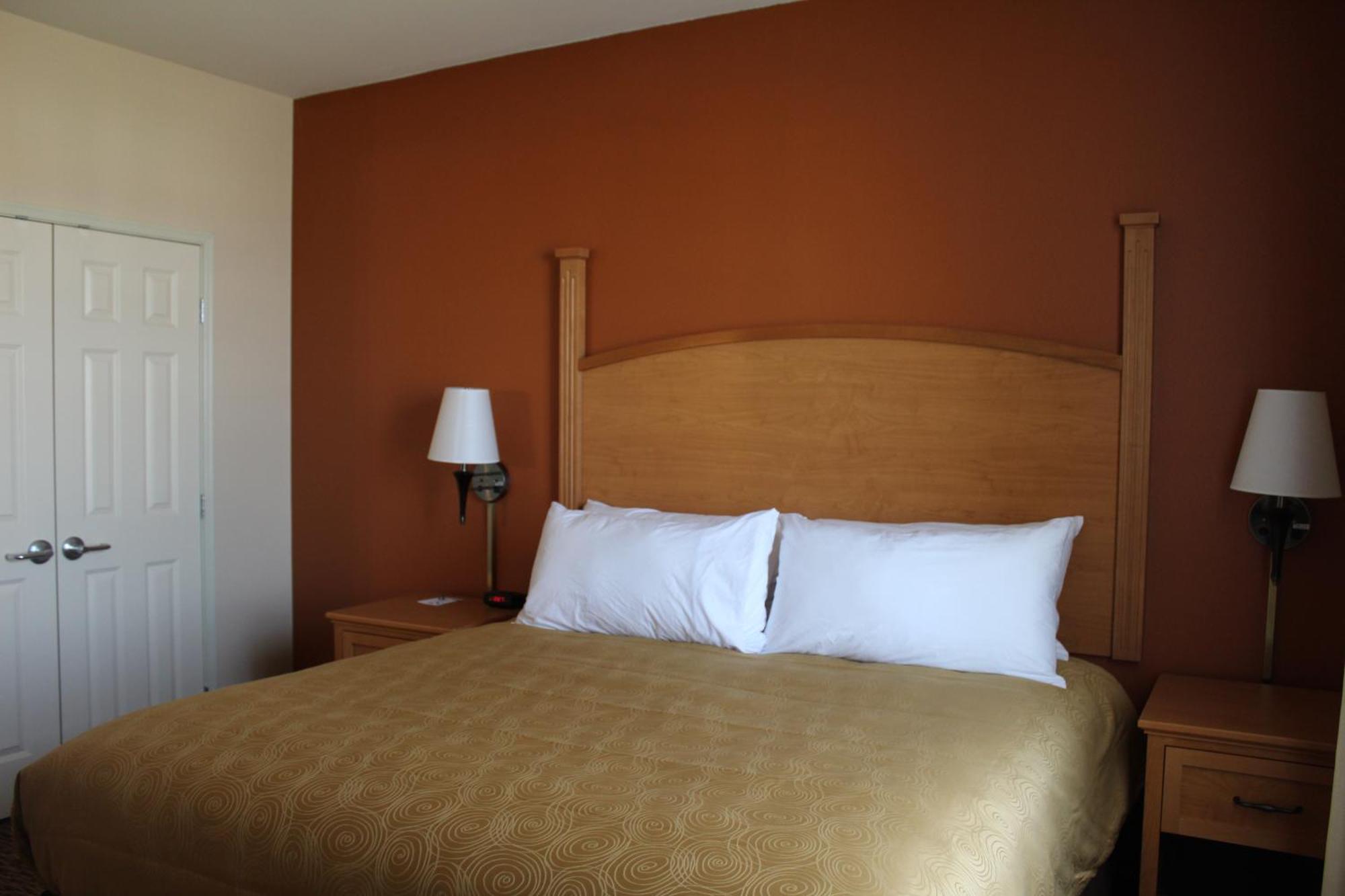 Mainstay Suites Watford City - Event Center Quarto foto